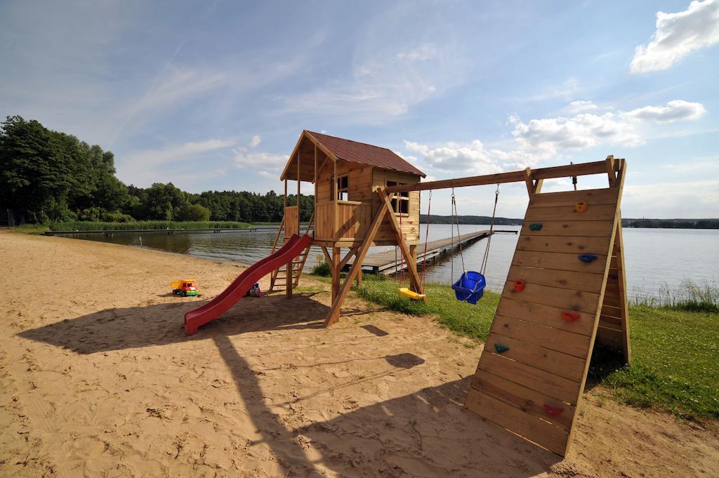 Lazienki Chodzieskie Chodziez Exterior photo